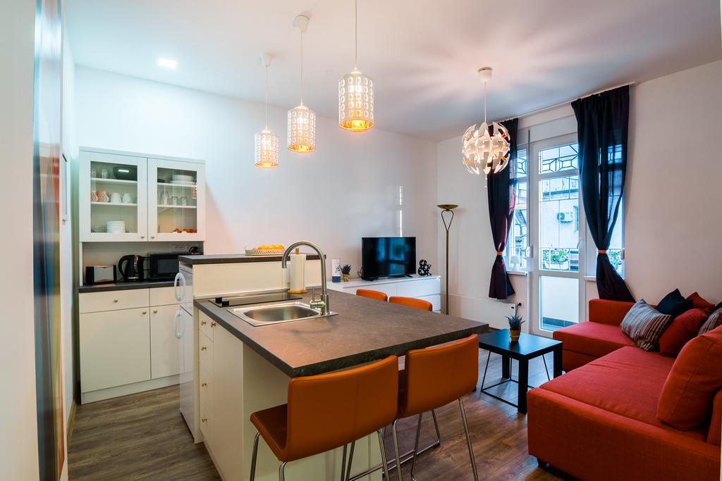 CheckBelgradeApartment- City Center Buitenkant foto